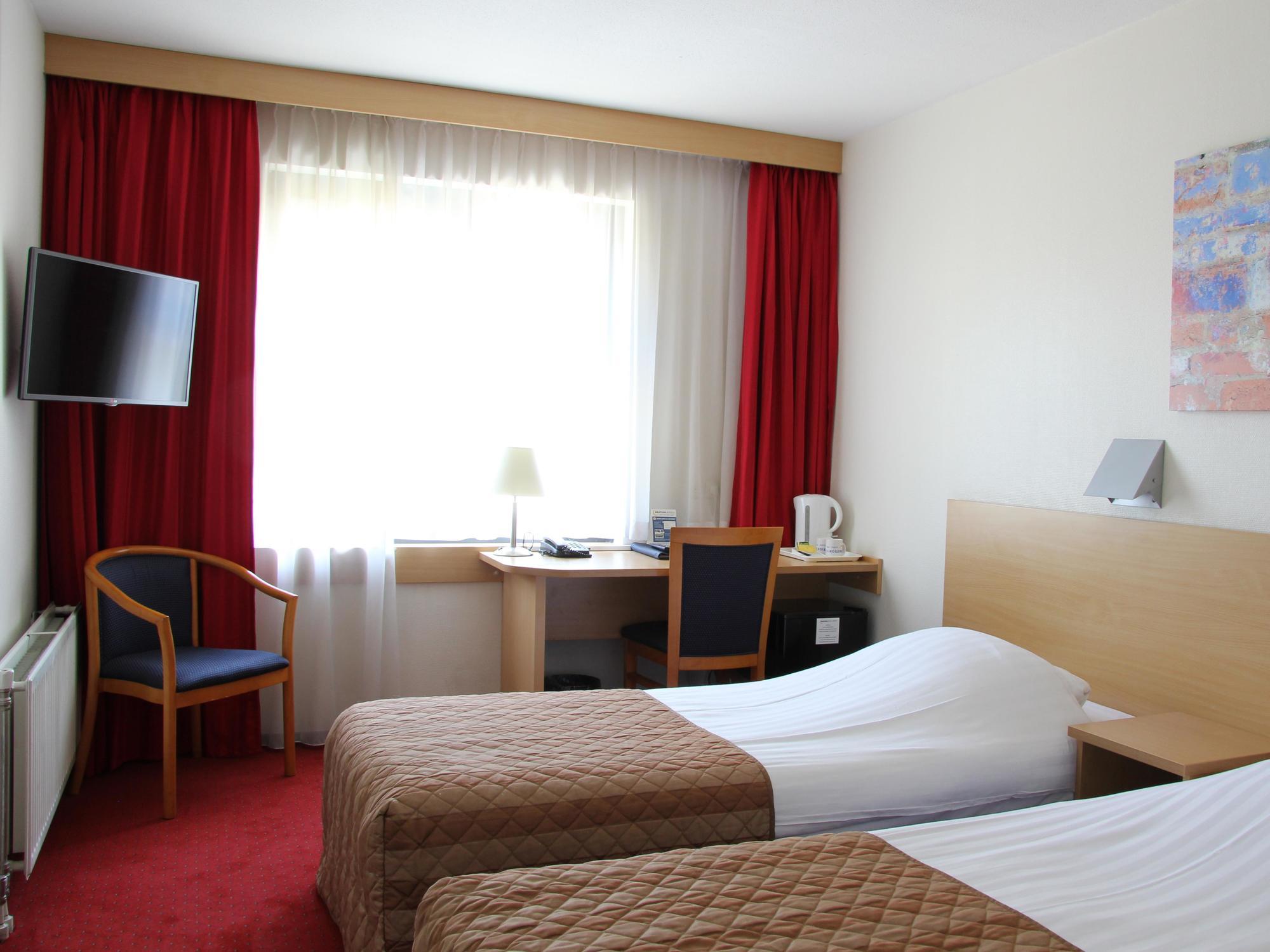 Bastion Hotel Schiphol Hoofddorp Eksteriør billede