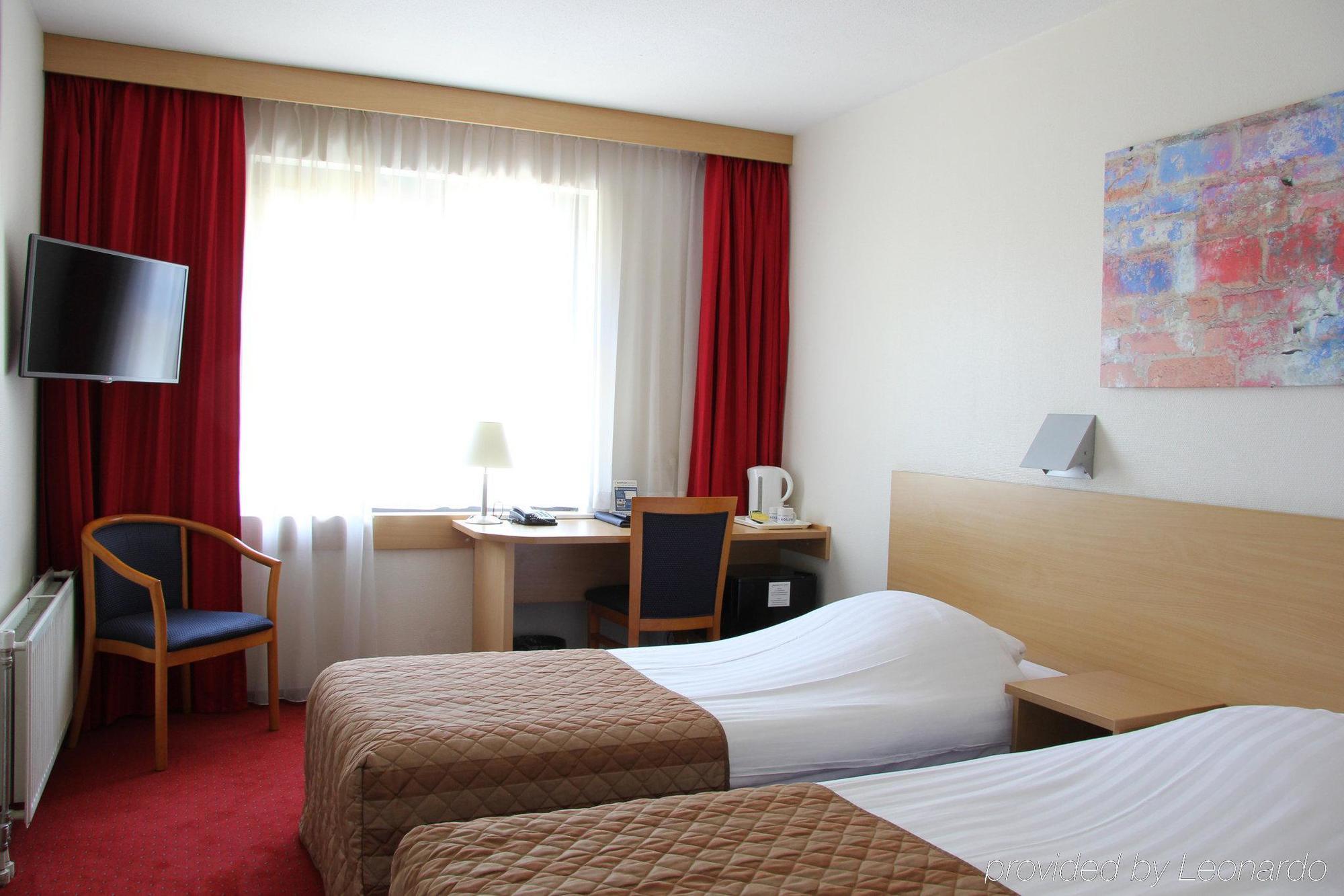 Bastion Hotel Schiphol Hoofddorp Eksteriør billede